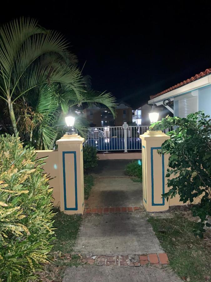 Somptueux Duplex Sur La Route Des Plages サンタンヌ エクステリア 写真